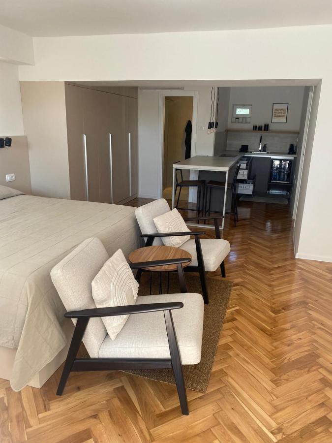 Nikval Apartment