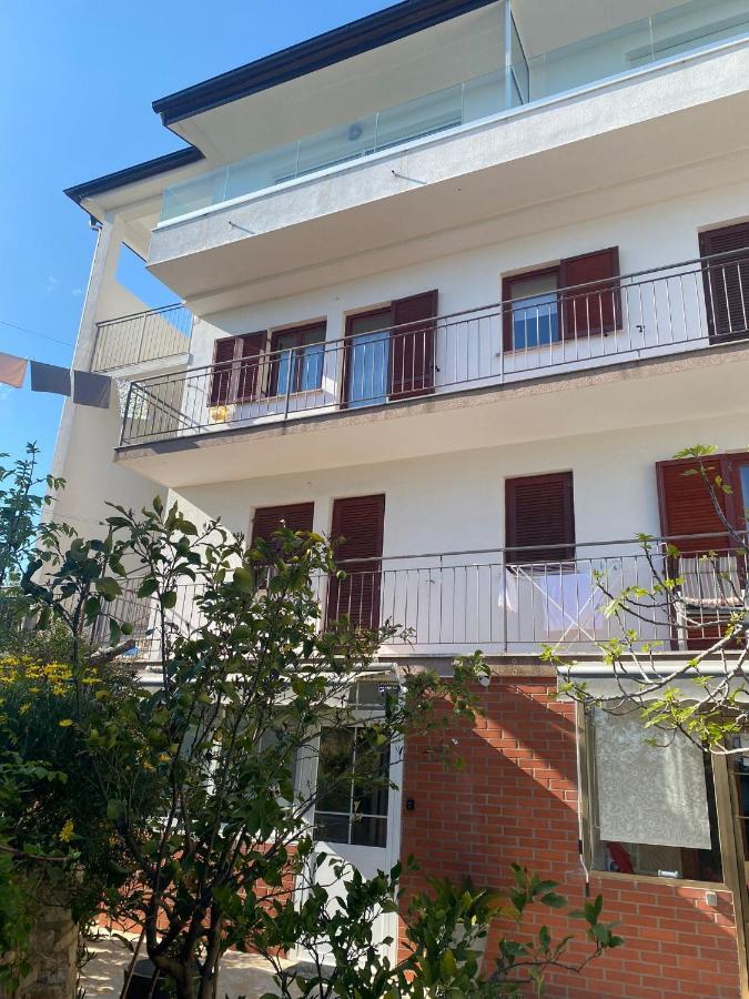 Apartment Nikval